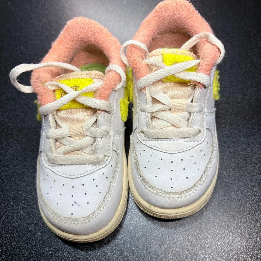 Nike Air Force 1 LV8 toddler shoes Size 7C swoosh white lifestyle